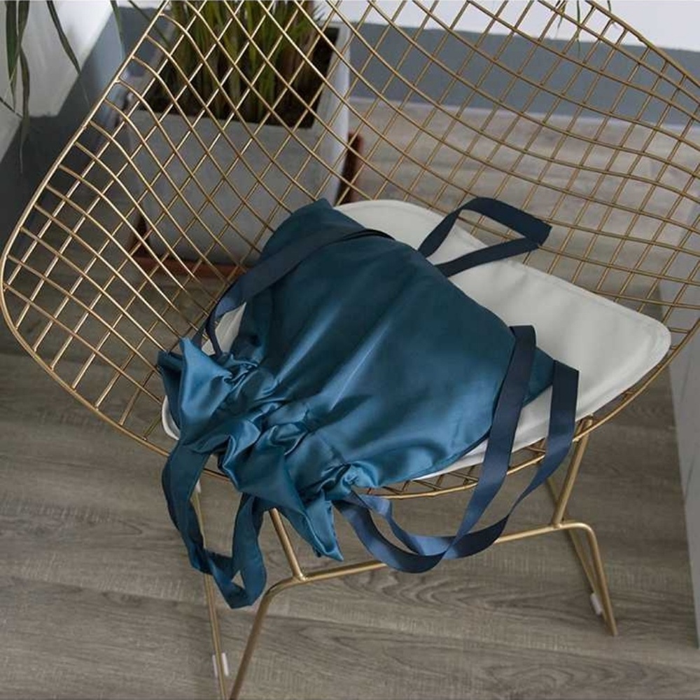 🟢 2 for $15 NWOT Silky Shoulder Bag Teal